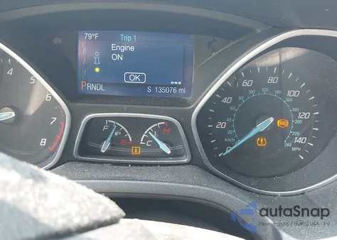 2014 Ford Focus Se z USA, uszkodzony, nr VIN 1FADP3F22EL433239